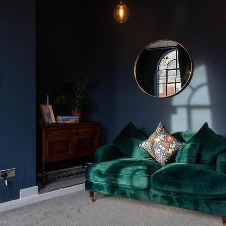 Stylish Jewellery Quarter Apartment Sleeps 4 伯明翰 外观 照片