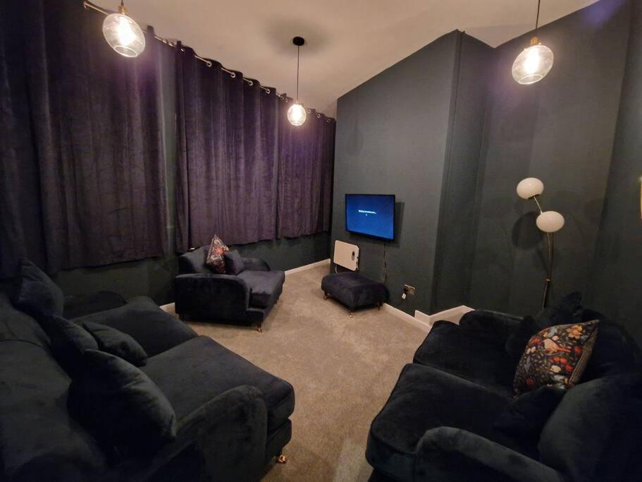 Stylish Jewellery Quarter Apartment Sleeps 4 伯明翰 外观 照片