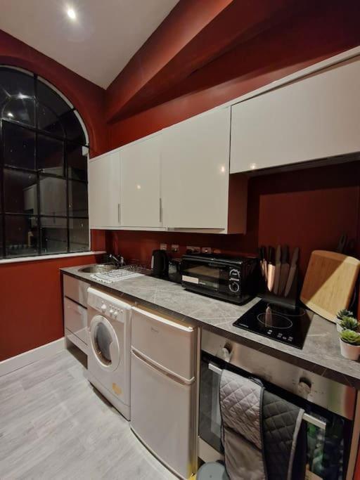 Stylish Jewellery Quarter Apartment Sleeps 4 伯明翰 外观 照片