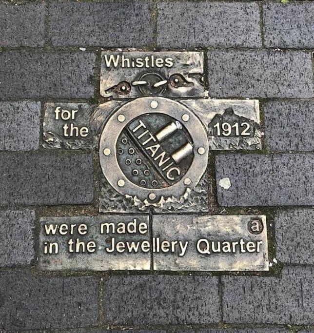 Stylish Jewellery Quarter Apartment Sleeps 4 伯明翰 外观 照片